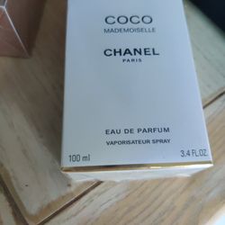 Chanel Coco.mademoiselle 100 ml Normal Price $150