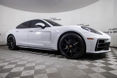 2025 Porsche Panamera