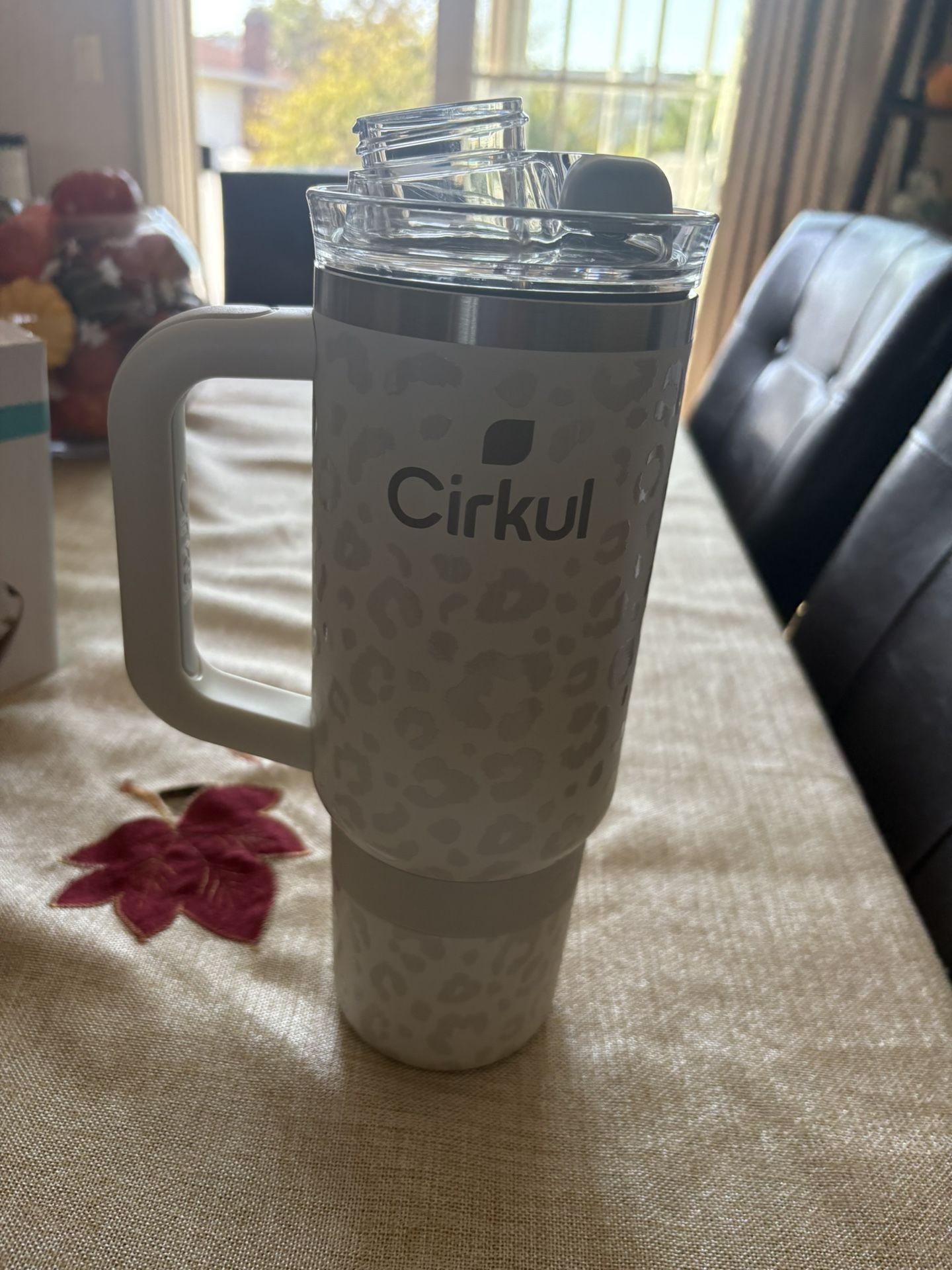 Cirkul 30oz Water Bottle *BRAND NEW*
