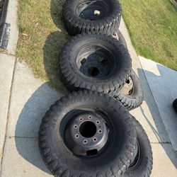 Dually Wheels And Tires
