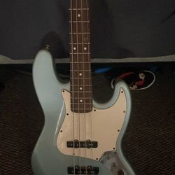 Mexican Fender jazz Bass