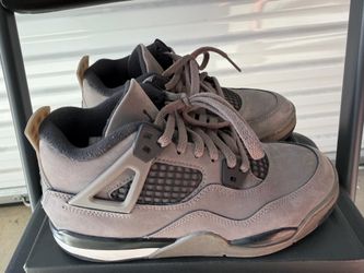 Jordan 4 Retro