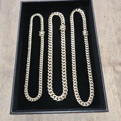 Gold Chains and Bustdown Cuban Links *Quality Pieces️* 10mm 12mm 14mm 