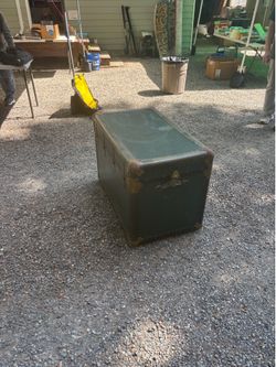 Old trunk