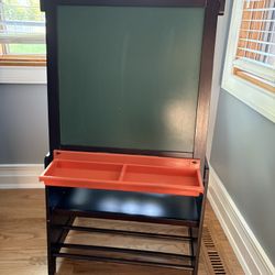 Easel 