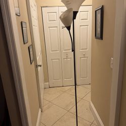 Floor lamp 