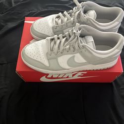 Nike dunk grey fog size 12.5