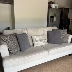 Ashley furniture couch !Free delivery!