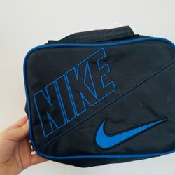 Nike lunch bag black and blue