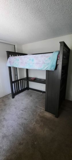 Loft bed with Desk and Twin Foam Top Mattress