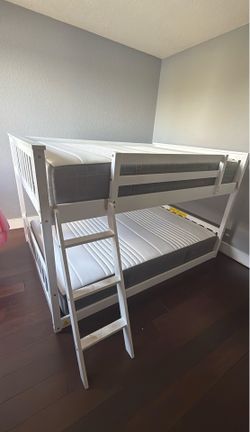 Full size bunk bed