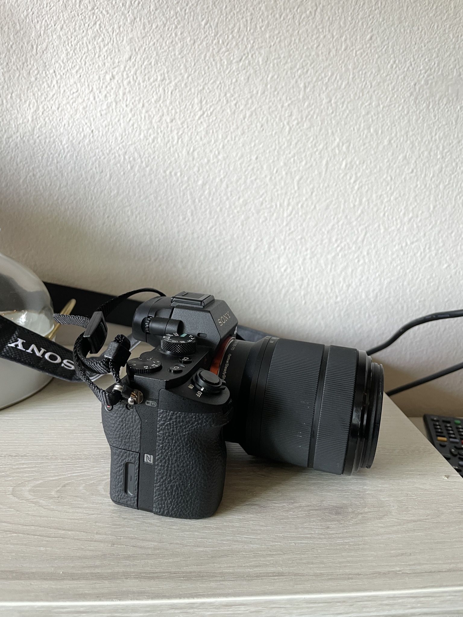 Sony Alpha 7 III Mirrorless Digital Camera w. 28-70mm Lens for Sale in Las  Vegas, NV - OfferUp