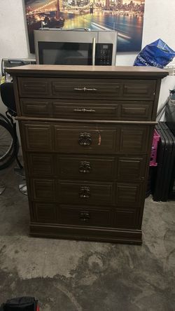 Dark Brown Wood Tall Dresser 6 Drawers