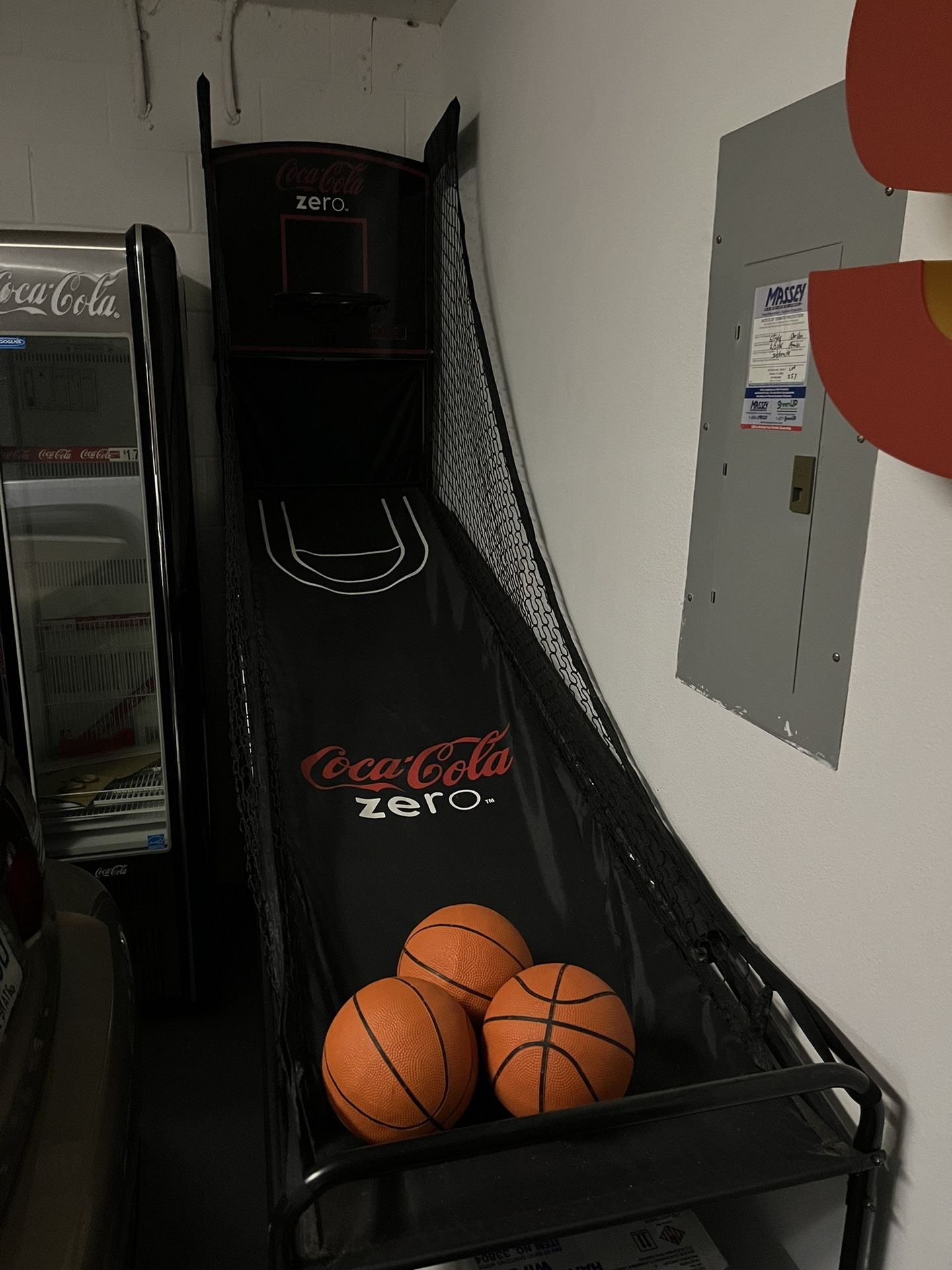 Coke Zero Basketball Hoop
