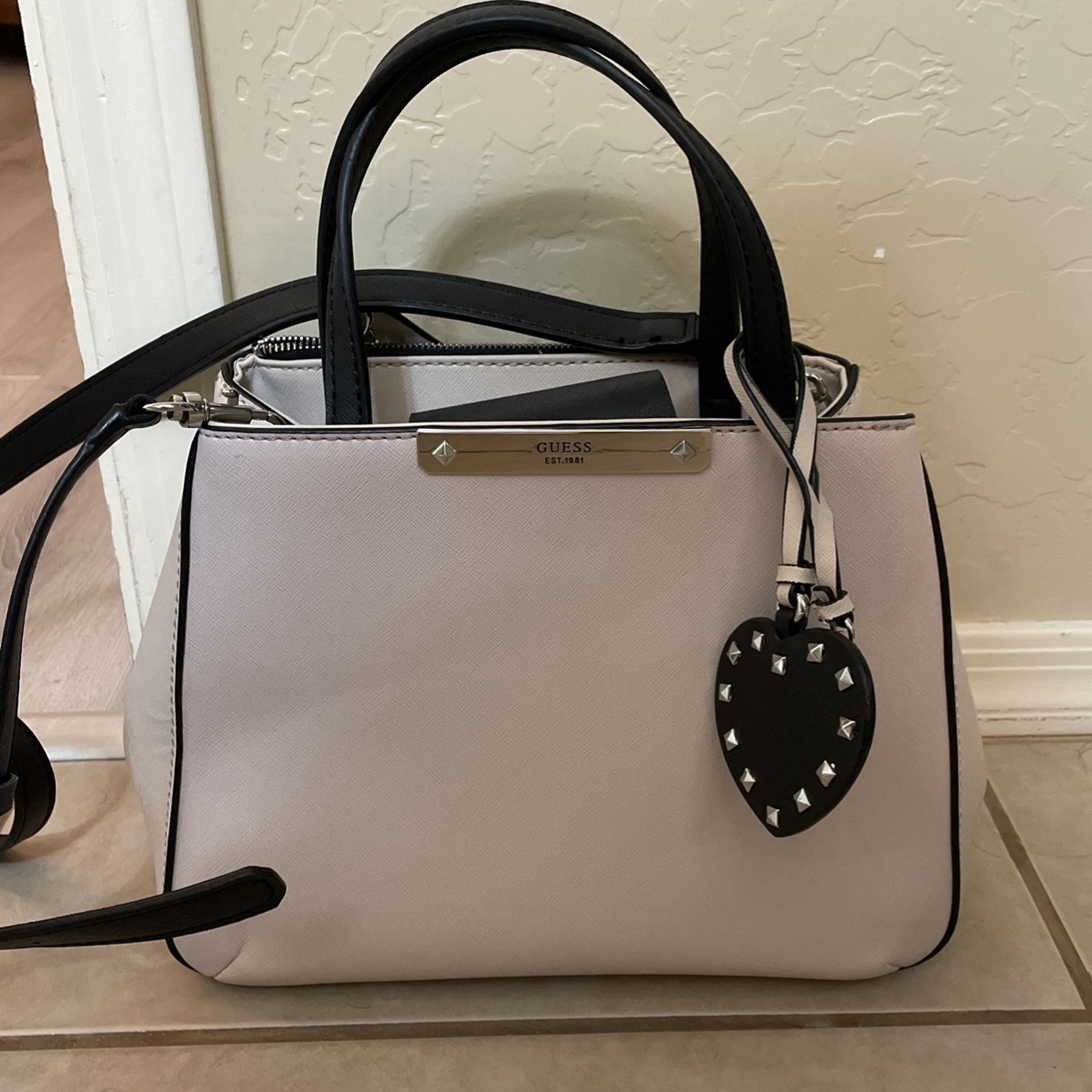 Guess Bag