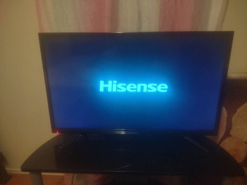 Hisense 40" class FHD 1080p LED TV (40H3E)

