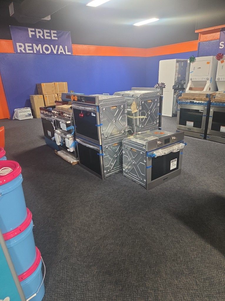 Electric And Gas Range Stoves