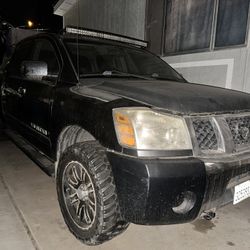 2005 Nissan Titan