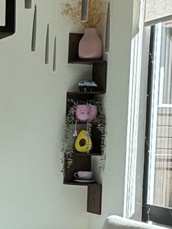 Decorative Corner Shelves