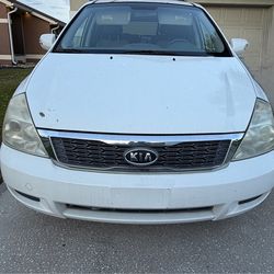 2012 KIA Sedona