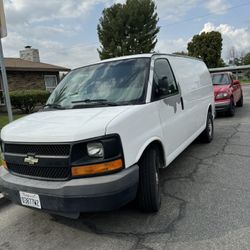 2009 Chevy Express 2500