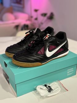 Size 10.5 Supreme Nike SB Gato Black