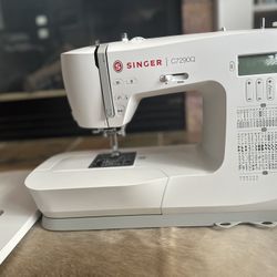 Singer C7290Q Sewing machine 
