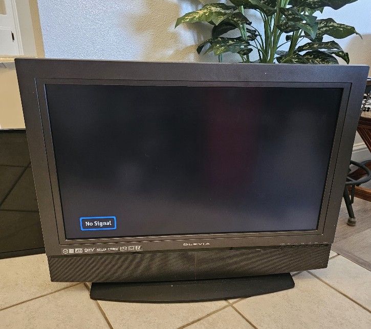 32 Inch LCD TV