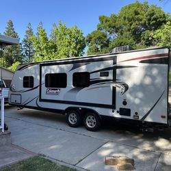 2013 Coleman Travel Trailer With Pop Out 