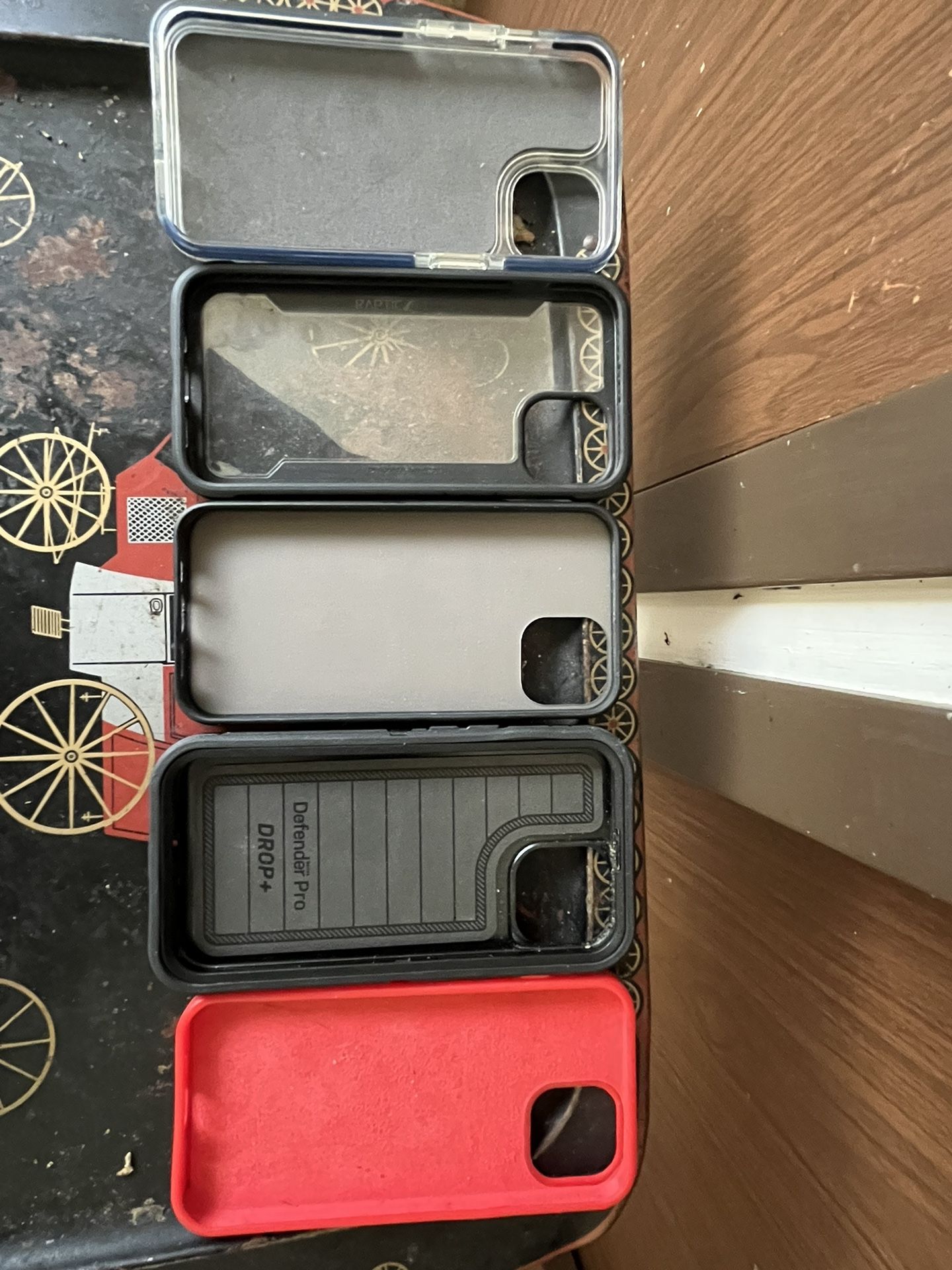 iPhone 13 case(s)