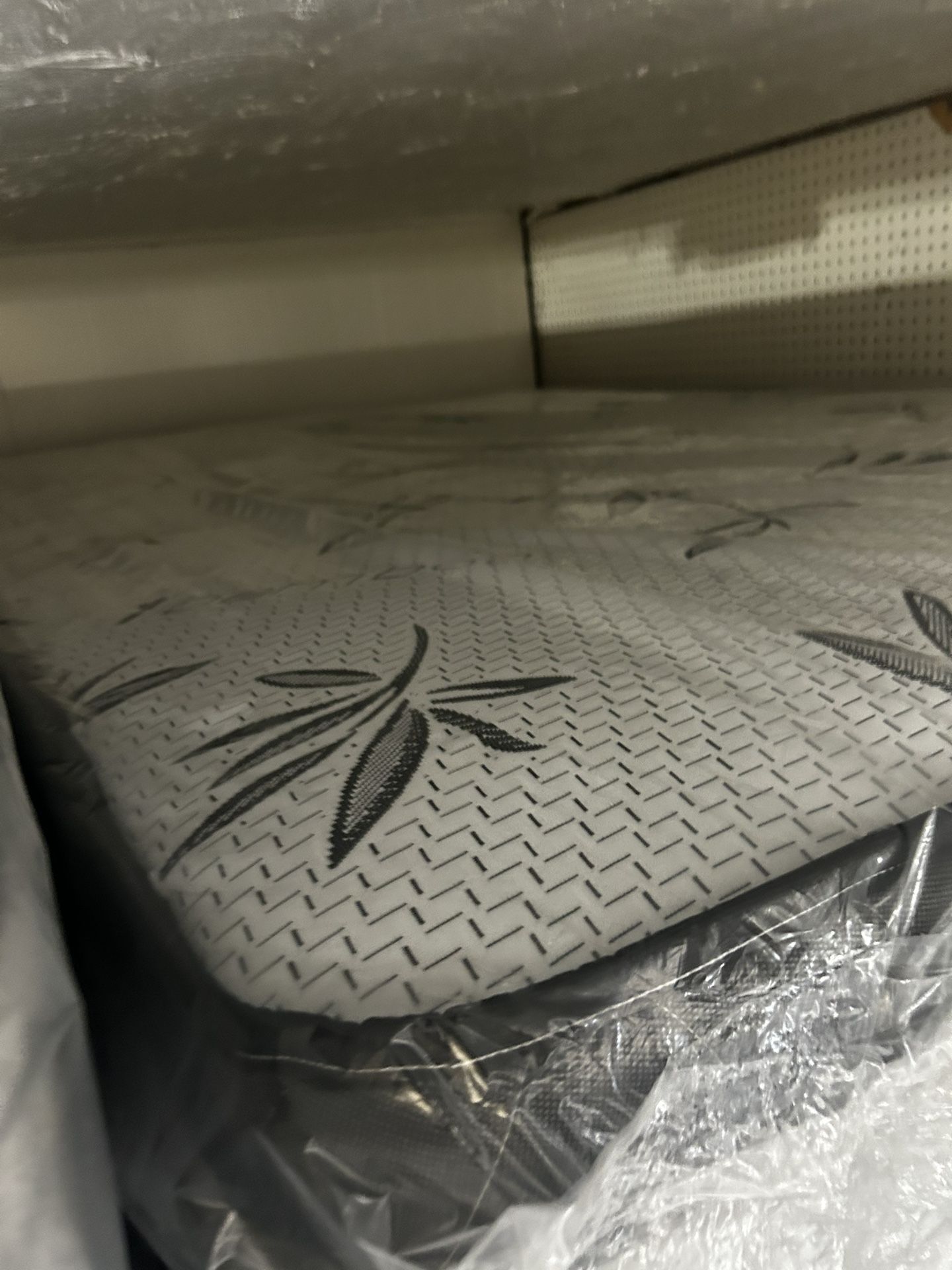 Full Mattress With Boxspring 