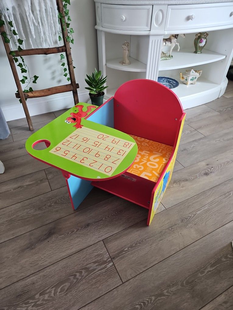 Child's Desk Chair