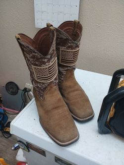Ariat 11ee