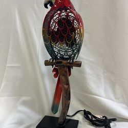 Colorful Parrot Lamp – Tropical Bird Table Lamp