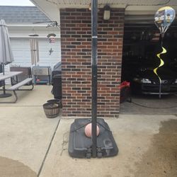 Basketball Hoop 