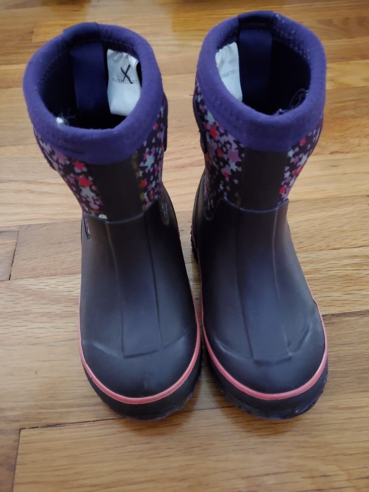 Rain or snow boots size 7/8 girls