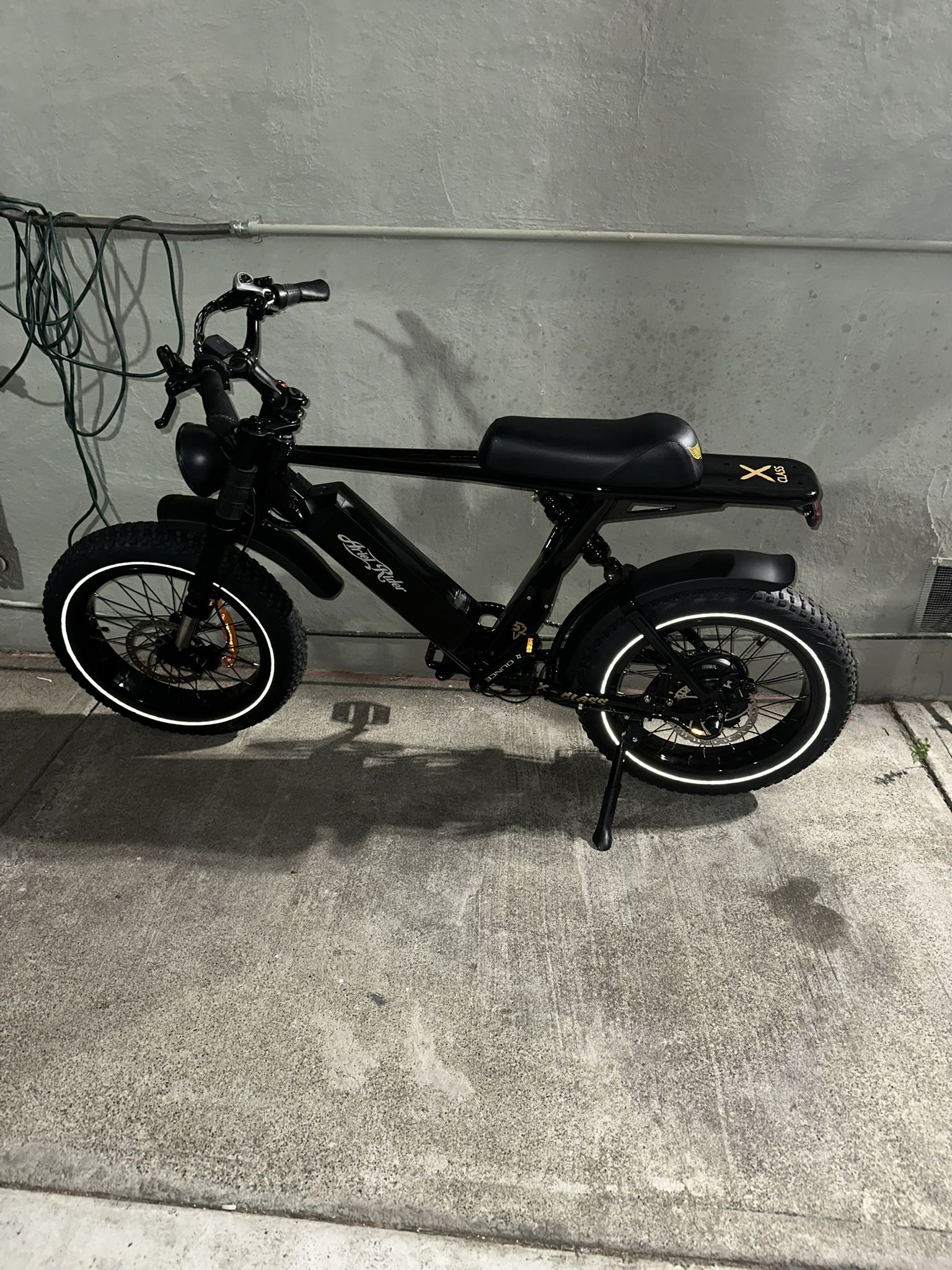 Ariel Rider X Class 52V E-BIKE