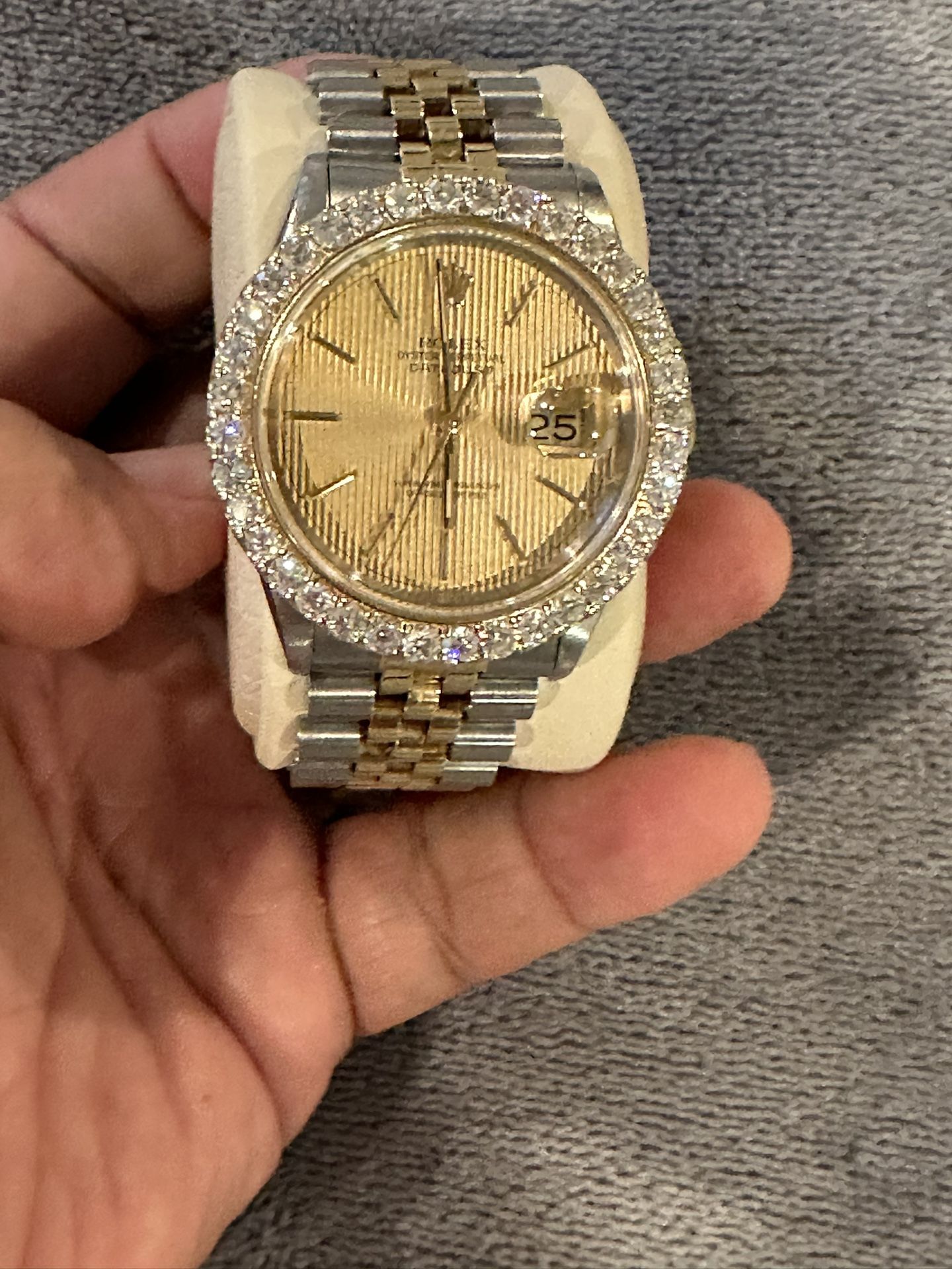 Two tone 18k Gold & Steel Rolex Datejust 16233