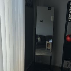 Mirror Jewelry Holder