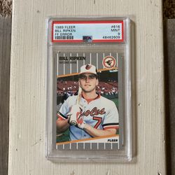 1989 Fleer Billy Ripken FF Error Card PSA 9 MINT Baseball Card
