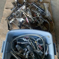 Kitchen/ Bathroom Faucets 