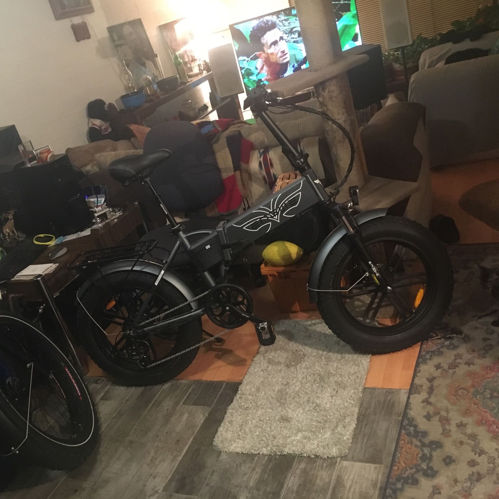 Best Folding Ebike For The Money Period!!! Best Built And Beautiful!!! 28/30 Mph And 75 Mile Max Range Absolutely Awesome and Best Engineered! Io ok