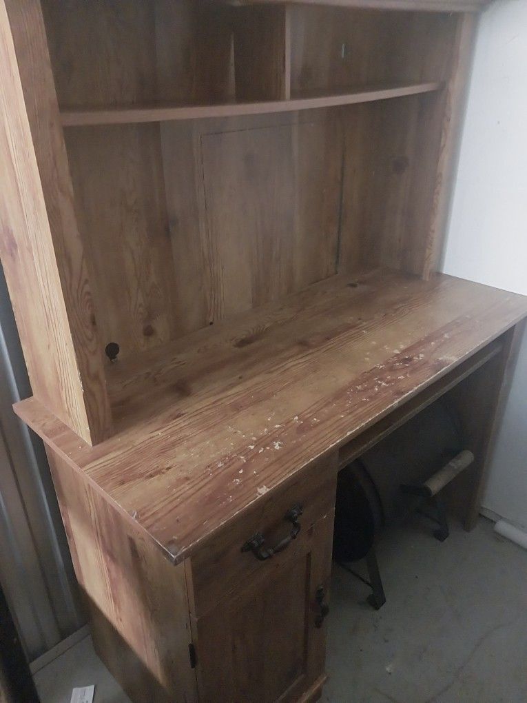 Computer Desk