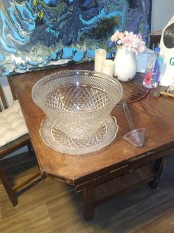 Punch Bowl With Plate