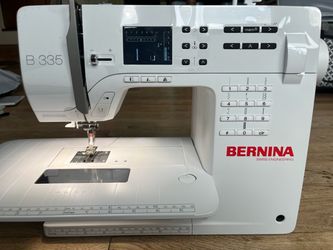 Bernina B 335 Sewing Machine