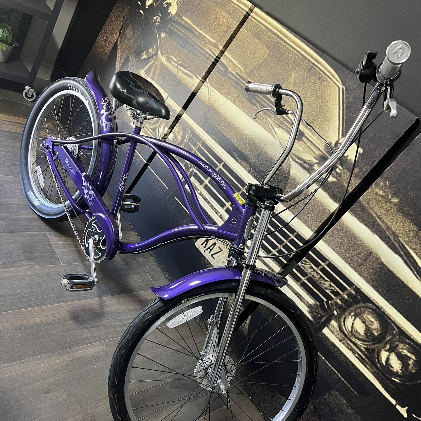 gt chopper bicycle Tracer Arcadia 26 inch Beach Cruiser Bike, 7 Speed, Red, 26'' Wheel, Fat Tire ,Disc Bike, for Adults Inch Red Stretch Chopper Fat Tire Beach Cruiser Designed for Adult Men Who Want Style and Comfort Tracer 26" Santak GT Chopper