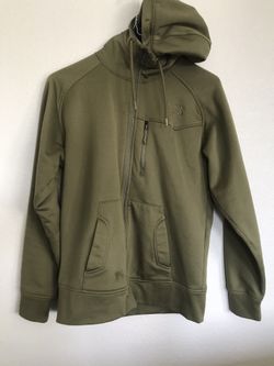 North face fleece hoodie (size s men)
