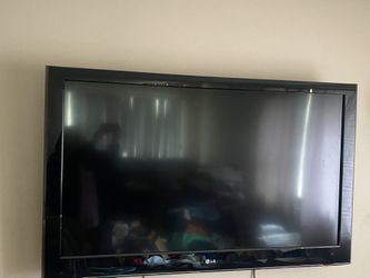 55” LG TV