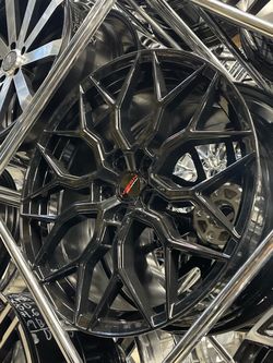 AUDI A3, VW GOLF, JETTA & BEETLE • 20x8.5 (5x112) °° Save yourself the daily misery of looking at uninspired factory silver. A clean custom fitment is
