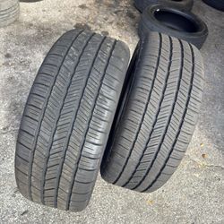 275/55/20 Two Tires Good Years Like New 